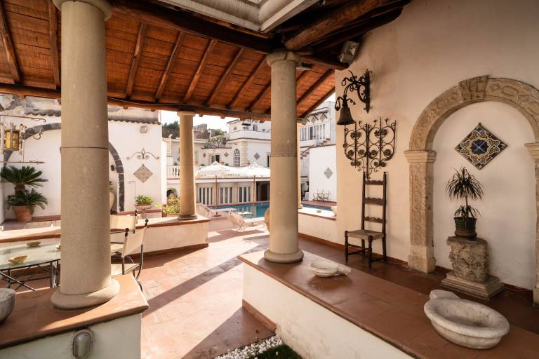 Holiday Apartment "Don Camillo" with Sea View & Wi-Fi — photo 4