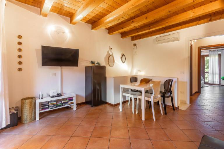 Pleasant rental apartment with garden & pool | Pet-friendly — photo 3