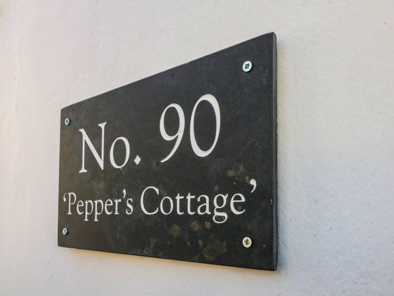 Fully equipped cottage with garden | Beach view | Next to the beach | Pets allowed — photo 3