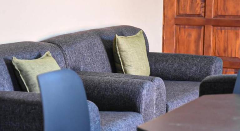 Holiday apartment with garden, barbecue & patio — photo 3