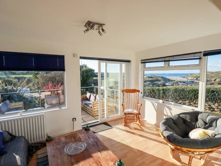 Child-friendly cottage with yard | Beach view | Next to the beach | Pets allowed — photo 5