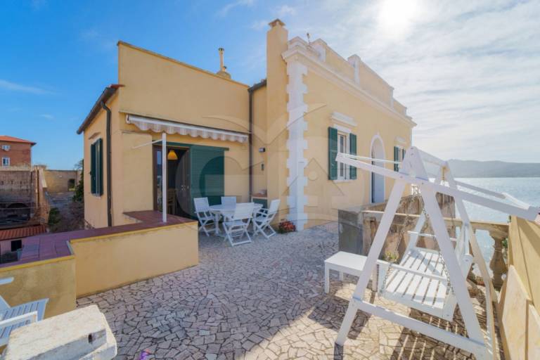 Child-friendly villa with patio | Next to the beach | Pets are welcome — photo 2