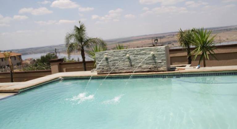Beautiful house with pool | Pets are welcome — photo 5