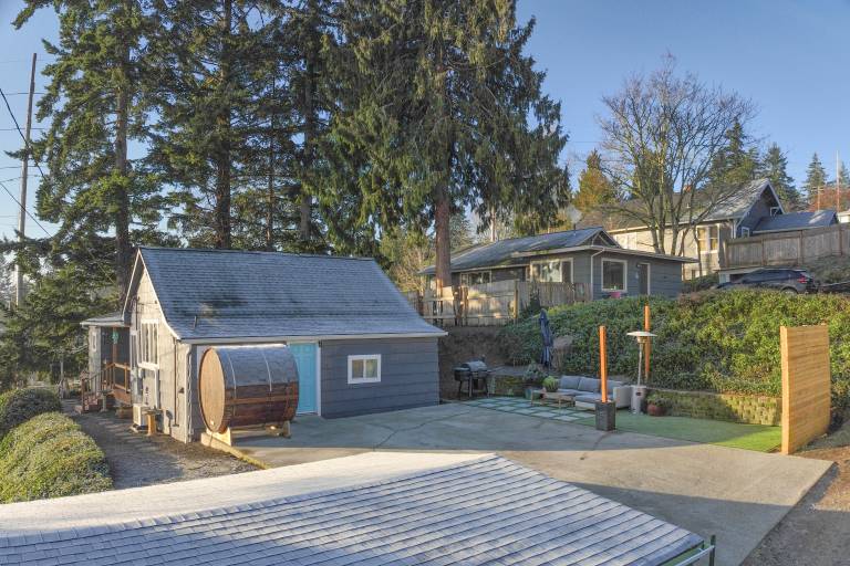 Walk to Shipyard: Bremerton Home w/ Patio! — photo 3