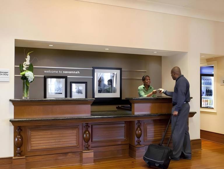 Hampton Inn & Suites Savannah/Midtown in Savannah, GA
