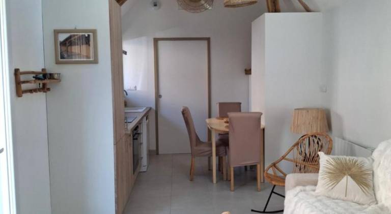 House with BBQ & garden — photo 2
