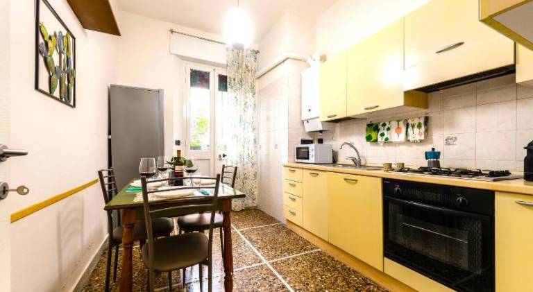 Holiday apartment with 3 rooms for 6 persons — photo 2