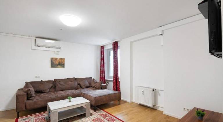 Holiday apartment | Close to Marienplatz | Pets are welcome in Munich