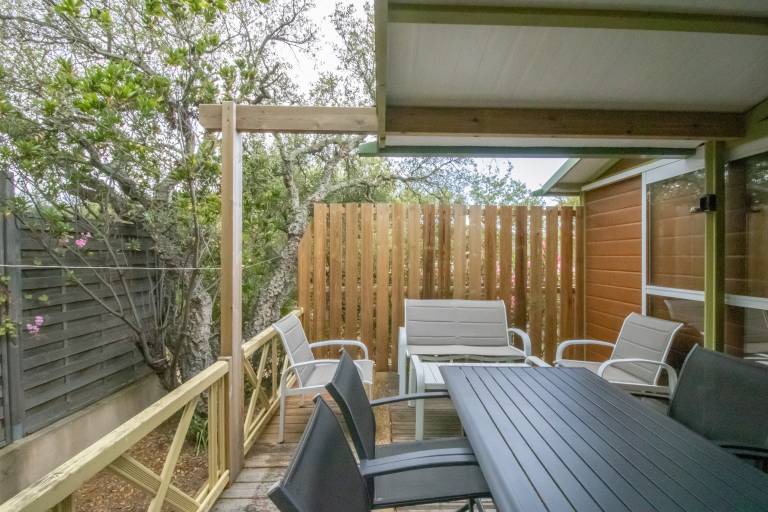 Child-friendly beautiful chalet with BBQ, patio & pool | Garden view | Pets are welcome in Sartene