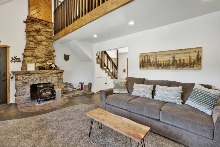 Cabin with jacuzzi & barbecue | Mountain view — photo 4