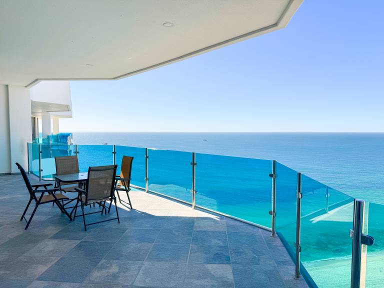 Esmeralda Beach Resort 3 Bedrooms Condo B 1301