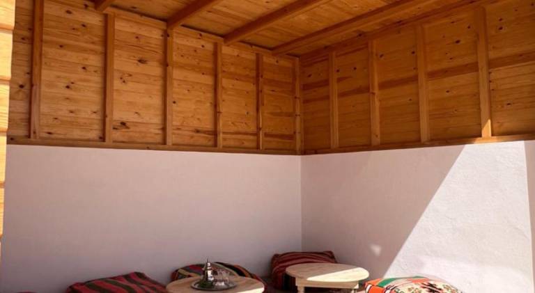 Lodge with garden, barbecue & terrace — photo 2