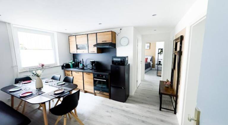 Holiday apartment with 3 rooms for 6 persons — photo 2