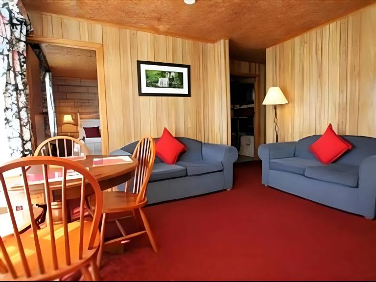 Holiday park  Strahan