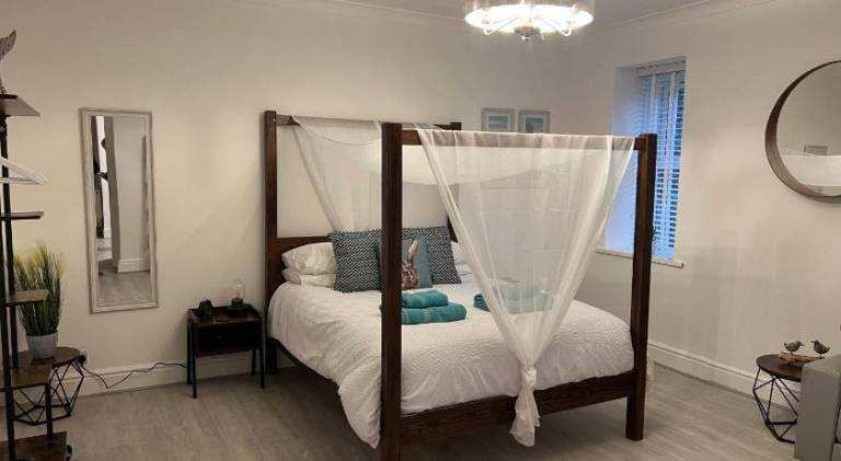 Holiday apartment with 3 rooms for 8 persons in Torquay