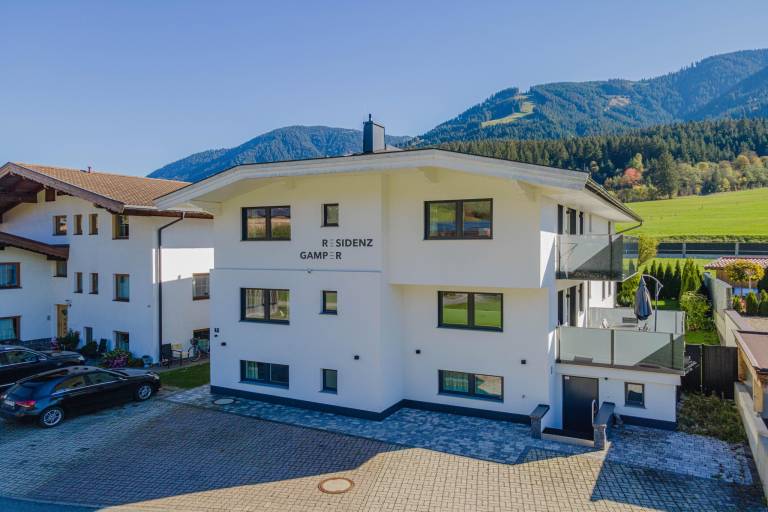 Ferienwohnung in Hof, Brixen im Thale f&uuml;r max. 4 Personen