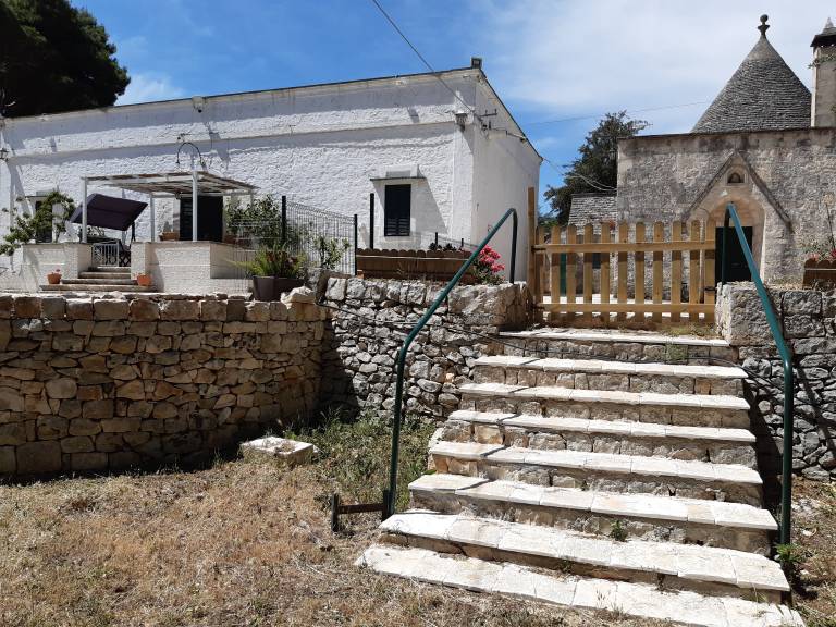Fully equipped villa with barbeque, yard & terrace | Pet-friendly — photo 4
