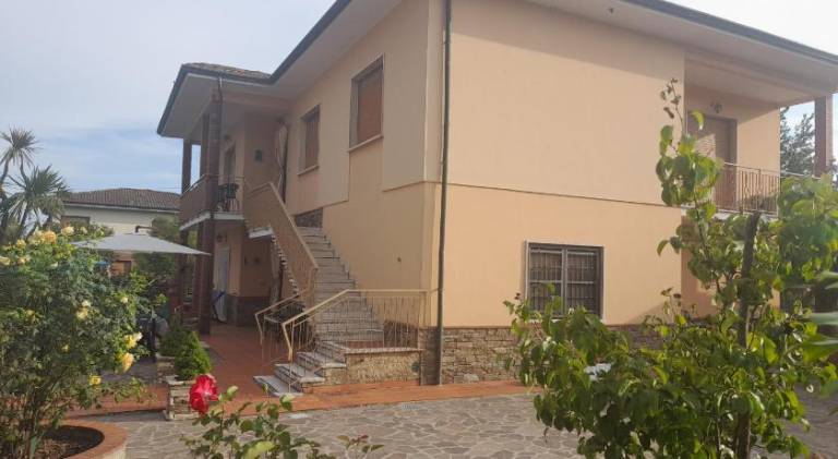 Big house | Dogs allowed in Capannori
