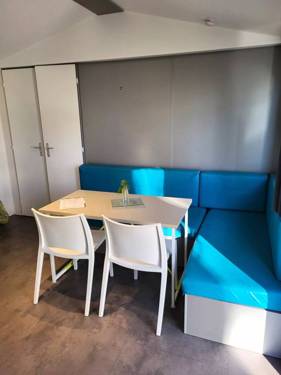 Campsite Du Bois de Beaumard - Mobile-home VIP - 29 m² - 2 bedrooms - Double deck SPA (maximum 2 adults or family) 4 people — photo 2