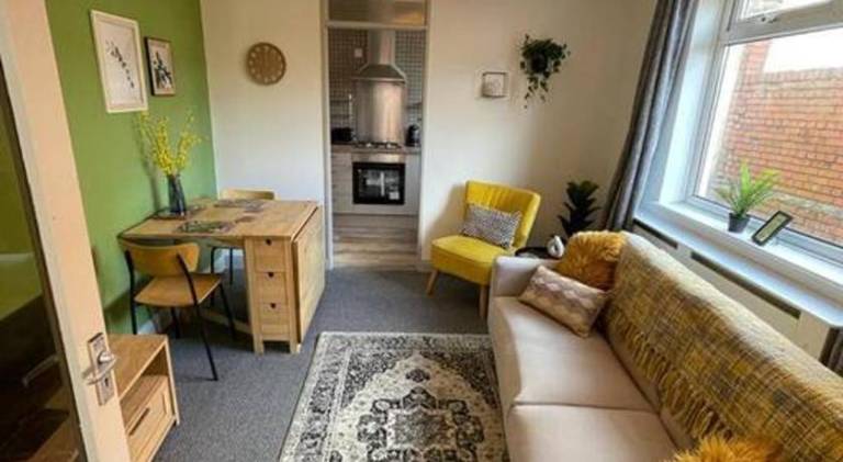 Apartment with 2 rooms for 5 persons — photo 2