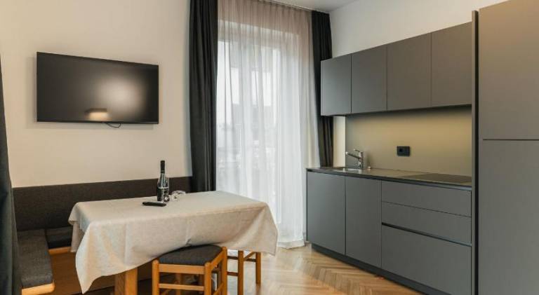 Lovely serviced apartment with patio | Close to the ski | Pets allowed — photo 3