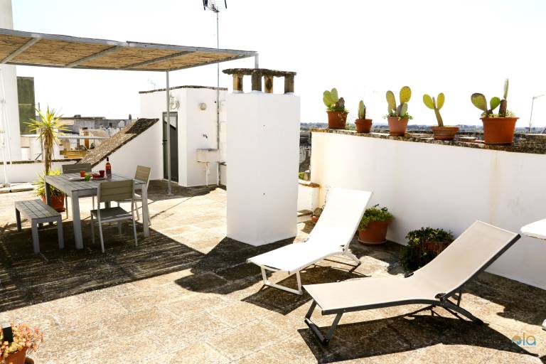Vacation home with patio, yard & grill | Pets allowed — photo 3
