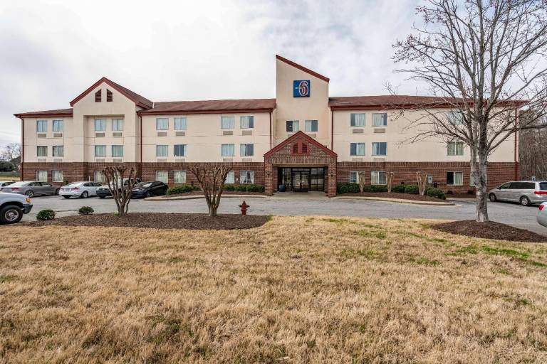 Motel 6 Rocky Mount, NC — photo 3