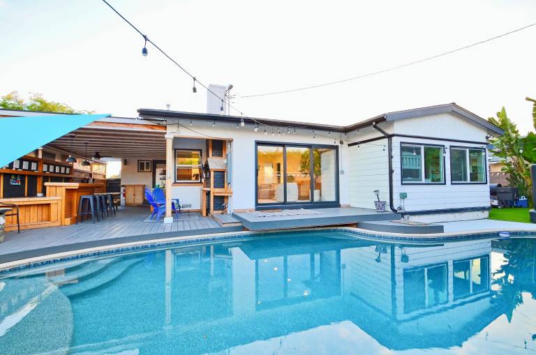 House Long Beach