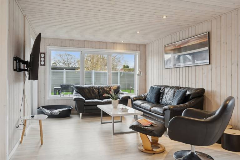 Fully equipped beautiful house with garden & terrace | Beach nearby | Pets are welcome — photo 2