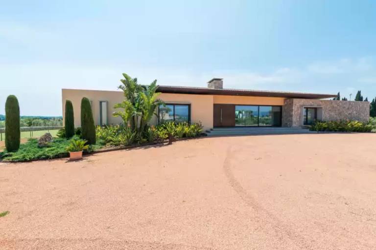 Villa La Puebla