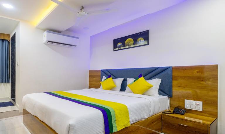 Itsy Hotels Signature Nehru Nagar