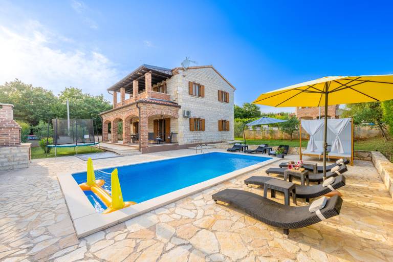 Ferienhaus in Butkovići, Juršići f&uuml;r max. 9 Personen