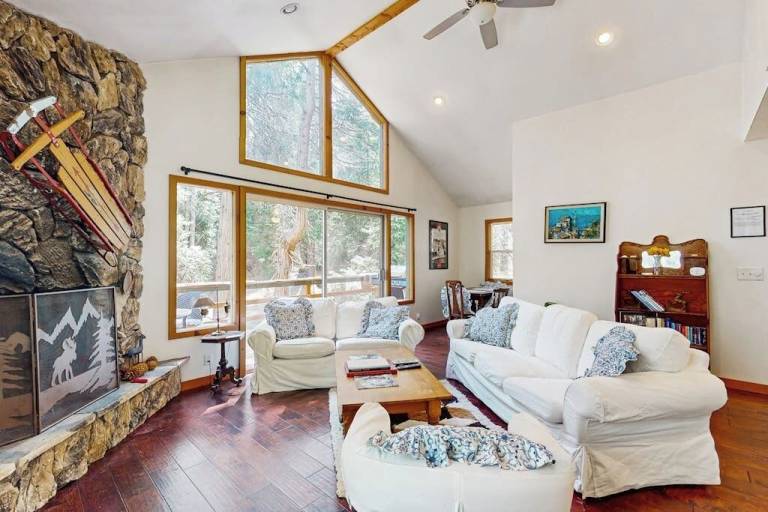 House Lake Arrowhead