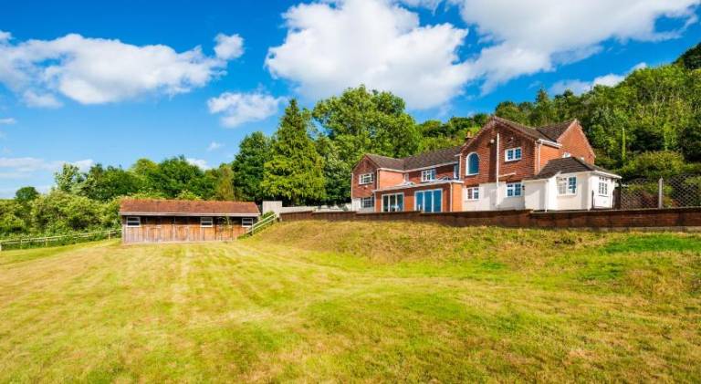 409 m&sup2; Ferienhaus