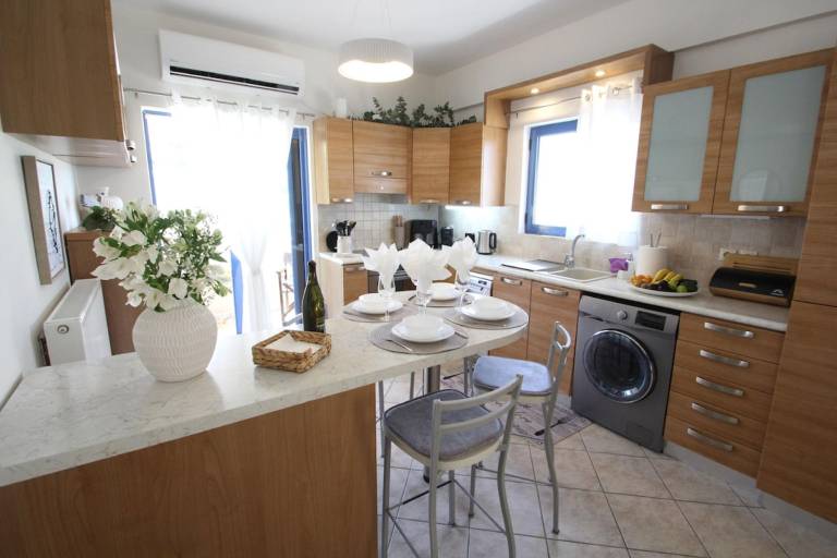 Rental apartment with jacuzzi — photo 3