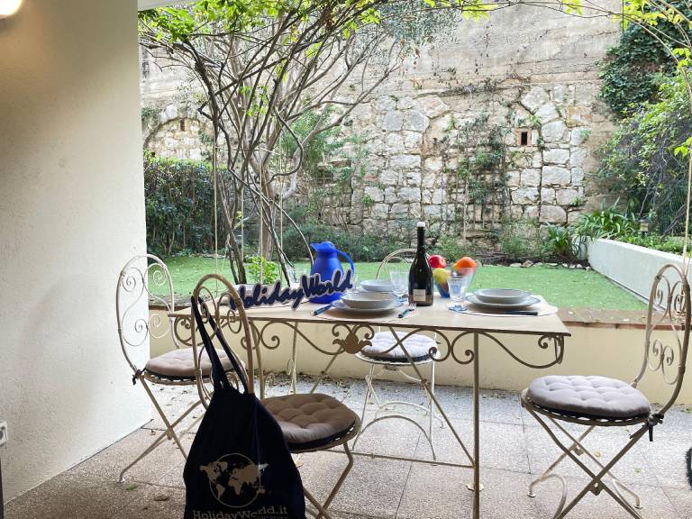 Ferienwohnung in Roquebrune-Cap-Martin für max. 4 Personen Ferienwohnung in Roquebrune-Cap-Martin für max. 4 Personen