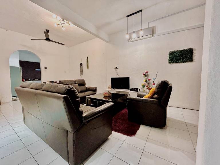180 m&sup2; Ferienhaus