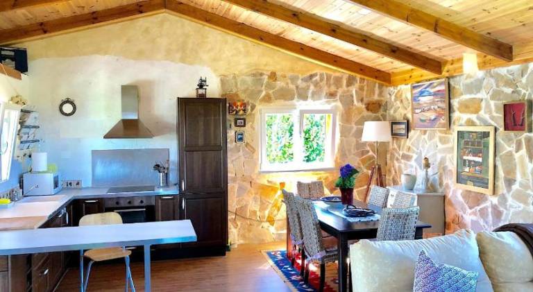 House with 2 rooms for 4 persons — photo 3