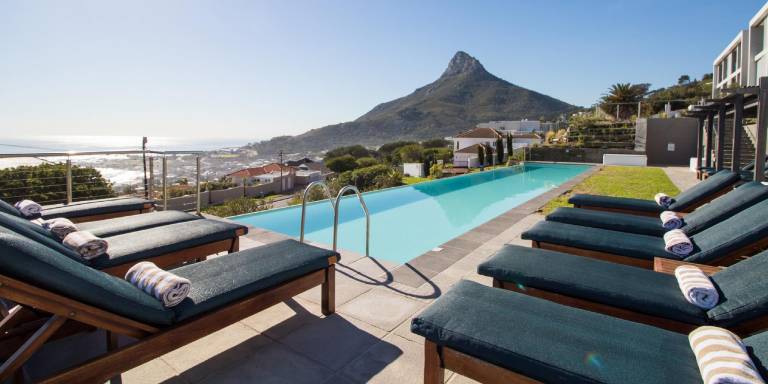 Apartment mit Hotelservice  Camps Bay