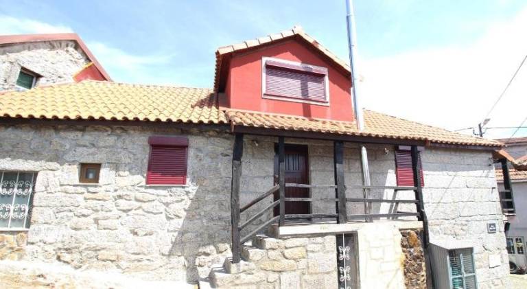 Casa  Montalegre
