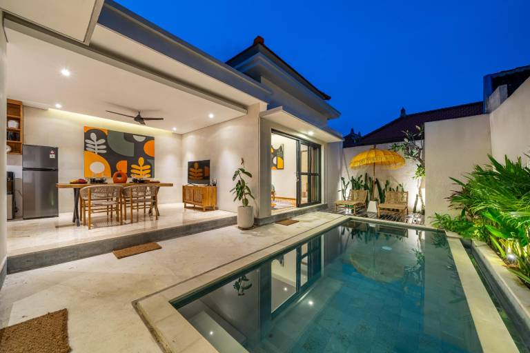 Ample villa with grill, yard & pool | Good for workation | Pets are welcome — photo 5