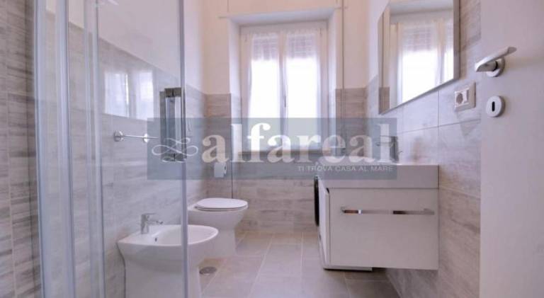 Holiday apartment with 2 rooms for 5 persons — photo 2
