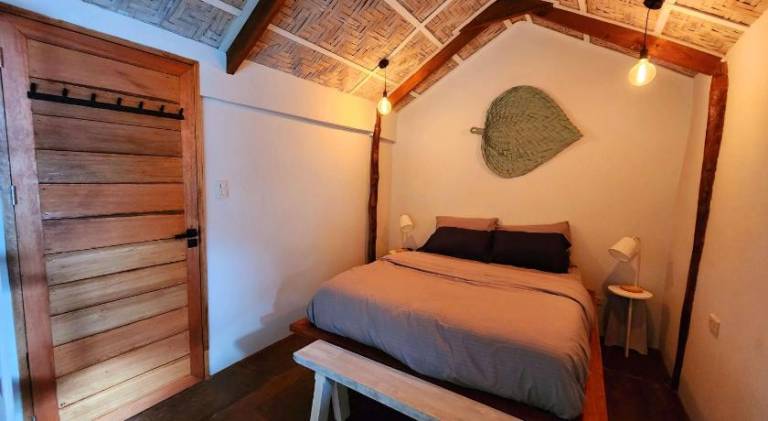House for 4 persons in General Luna