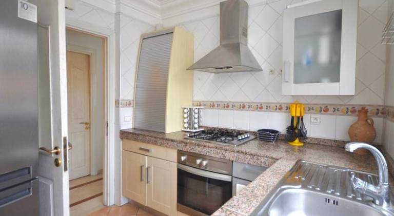 Apartment with 2 rooms for 4 persons — photo 4
