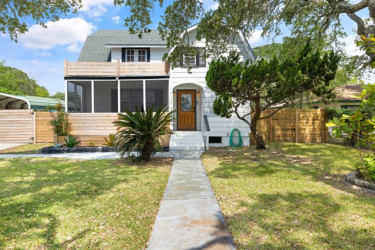 House Aransas Pass