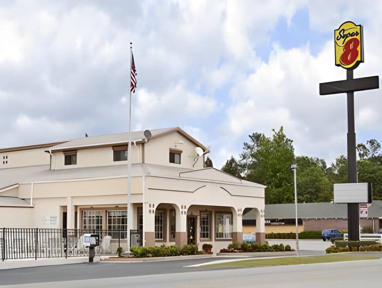Super 8 By Wyndham Santee in Santee, SC