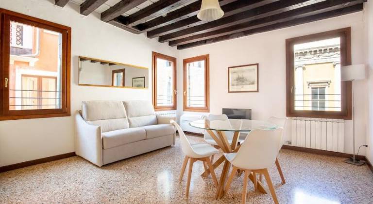 Nice holiday apartment | Next to Rialto Bridge | Pet-friendly in Venice
