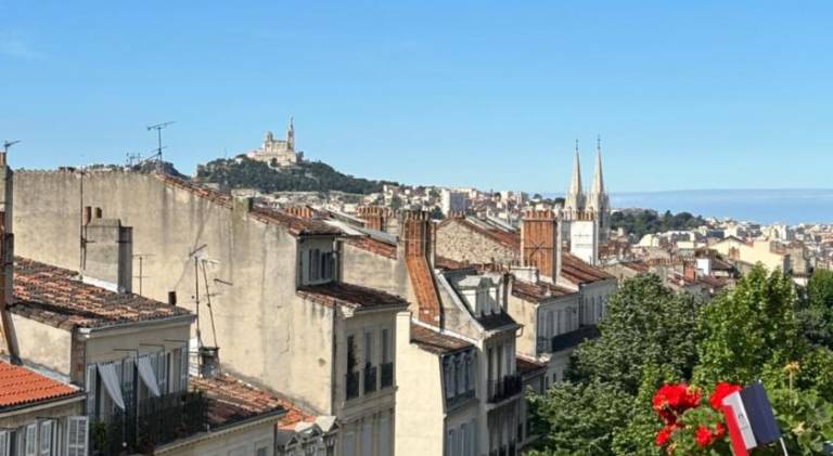 Room in Apartment in Palais Longchamp, Marseille — photo 5