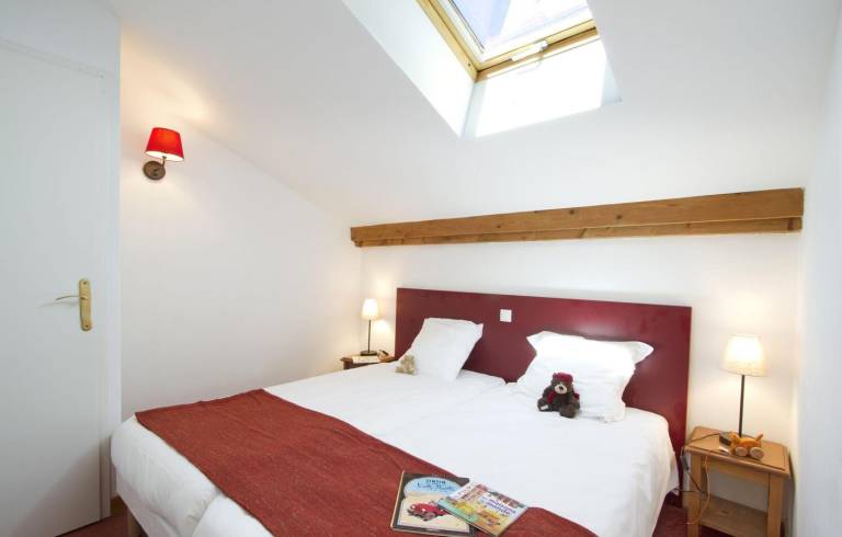 Wifi, 20m from resort center, swimming pool, sauna, balcony, tv, ski locker, 51m² in Combloux