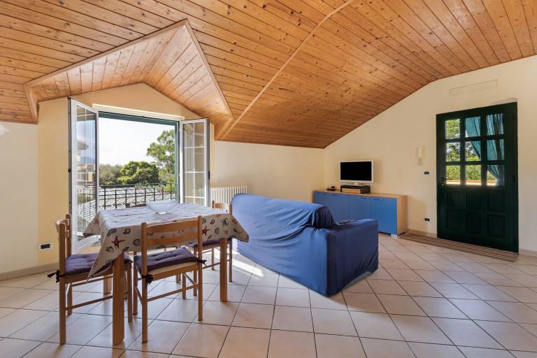 Rental apartment with patio | Sea view — photo 4